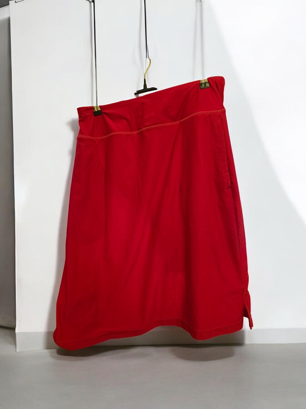 Women's Red Midi Skirt - Sleek Everyday Fit